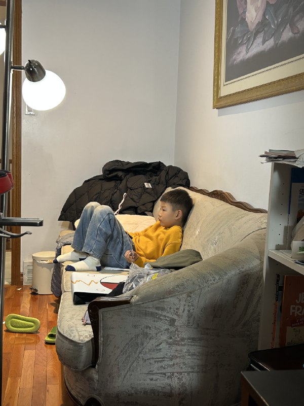 V2EX-最热主题各位，这个是我儿子！Marsgo:突然想起来自己有了一个儿子，虽然每天都是惹我生气，但是今天喝酒了，突然看到我儿子才意识到我有一个儿子，而且是个健康的儿子，心情很复杂，不知道各位有没有同样的心情？顺便说一句结婚的男人不如狗（有点夸张）但是有了孩子的男人确实是需要牺牲很多