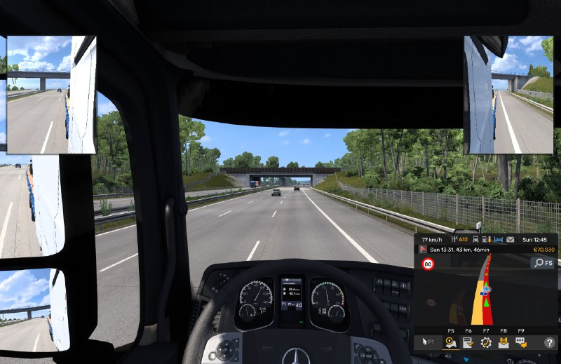 V2EX-最热主题欧卡 2 - 玩了 40 多个小时才知道有 `车道保持`magic3584:现实中开车没用过 车道保持，下次一定要体验一下