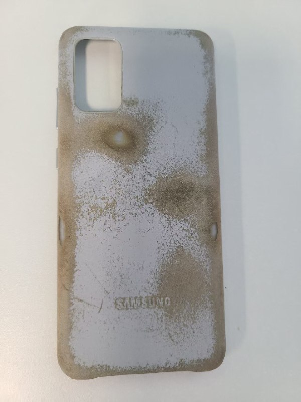 V2EX-最热主题三星 S20+想换机了,求推荐#v2exvanxx:手持 s20+,手感不错,但是年限已久,续航尿崩,想换新机,求各位推荐,需求如下: 1.续航不要尿崩,起码亮屏 6 小时以上,现在 s20+一天两冲 2.不打游戏不照相,性能 855 以上够用,不要发烫严重 3.手感好一点,跟 s20 比不现实,至少别砖一样厚重 4.背面简洁一点,奥利奥摄像头看到有点生理不适 5.不考虑华为/荣耀系 6.不要三星的残疾推送 本来想换 s25 的,但是摄像头变丑了,都在卷电池电池也没提升,有点失望source